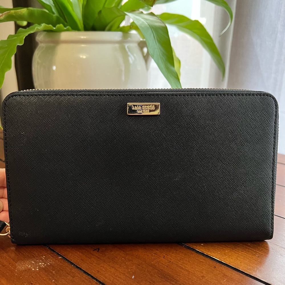Kate Spade Large Wallet